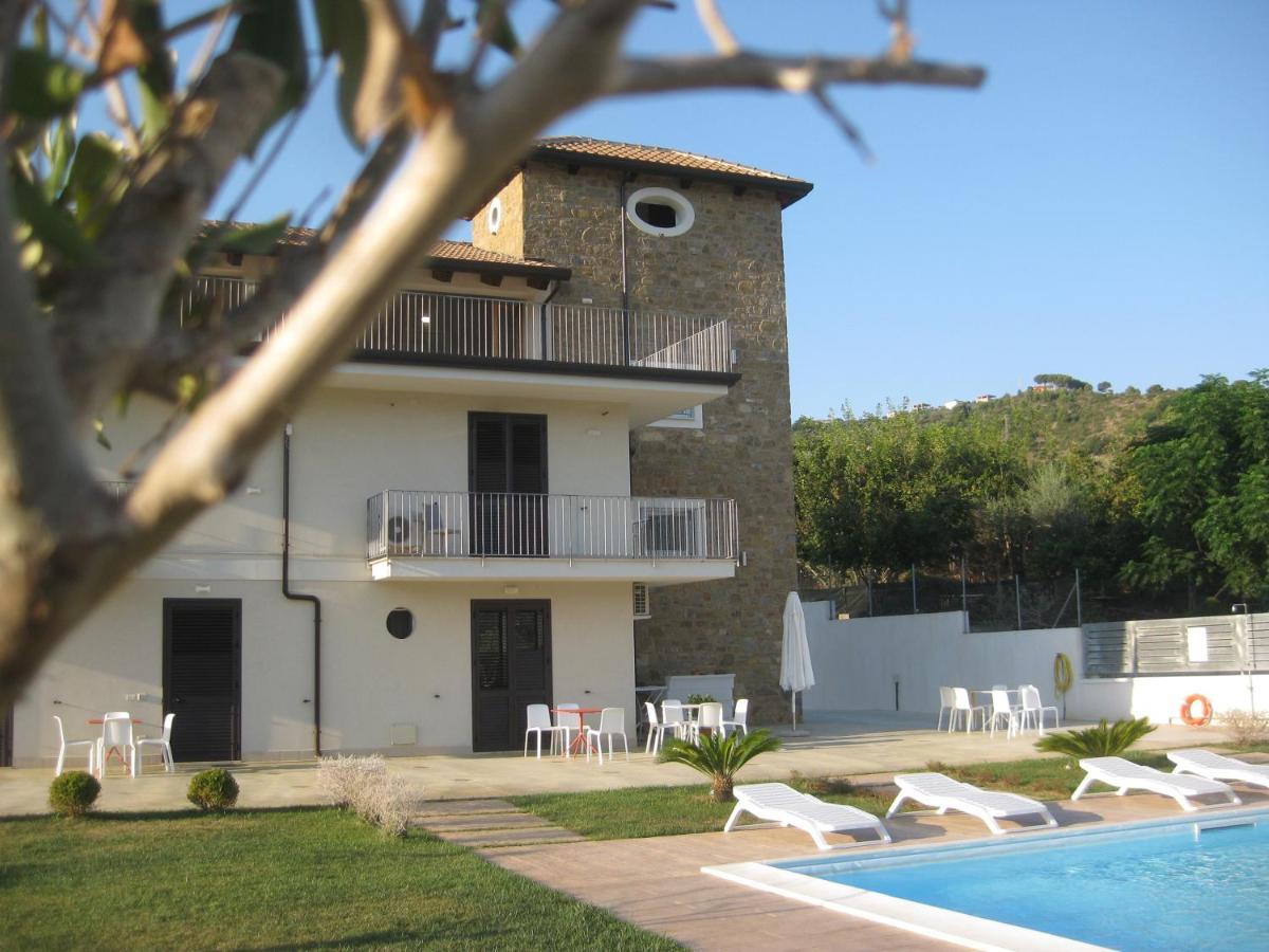 Le Torri Del Cilento